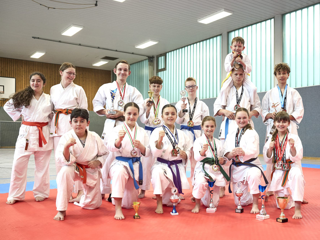 Karate & Selbstverteidigung (9-13 Jahre) in Haan